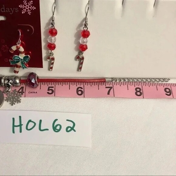 Candy Cane Bracelet & Earrings 2 Pairs - Picture 9 of 10